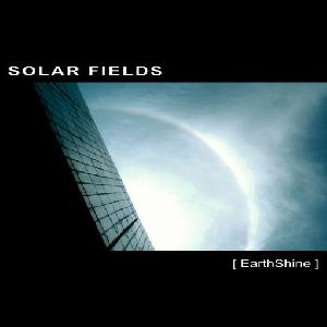 Solar Fields: EarthShine, Coverabbildung