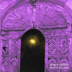 Space Debris: Behind the gate, Coverabbildung
